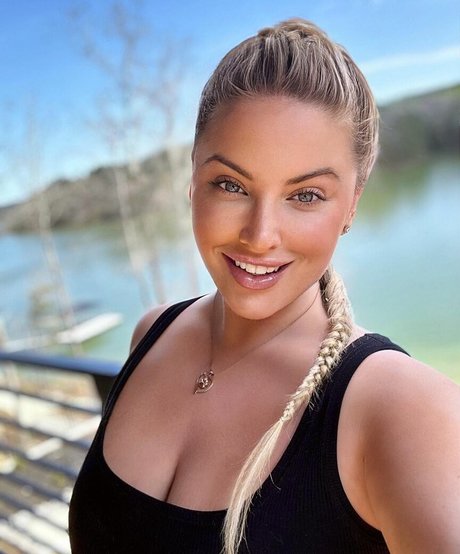 ジャークオンリーファンズ ベスト 画像