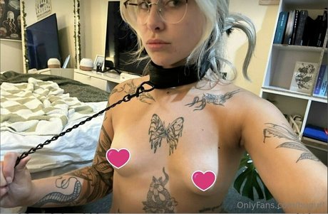 ヌード熟女オンリーファンズ ホットヌード アーカイブ