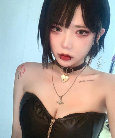 fishzombie ポルノスター 写真