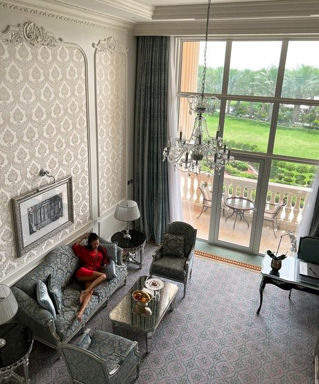 Alina Lobacheva 裸の女優 画像