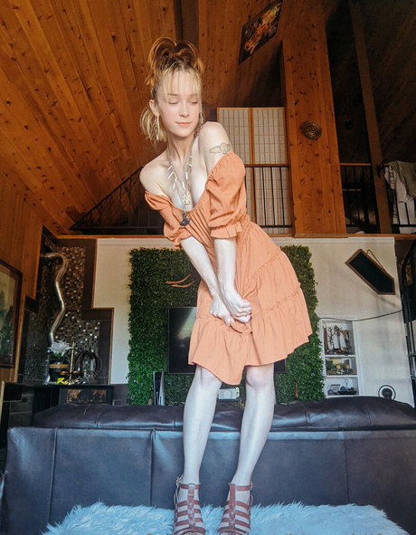 老母オンリーファン えろ 画像