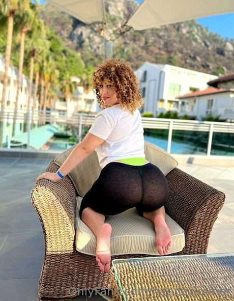 ブロンドのお尻オンリーファンズ ポルノ アーカイブ