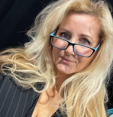 Corrinne Wicks ポルノスター ヌード ギャラリー