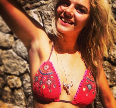 巨尻オンリーファン ホット アーカイブ