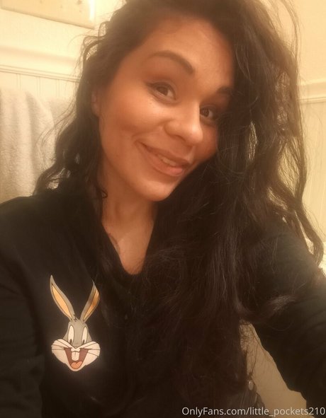 little pockets210 素敵なポルノスター 写真