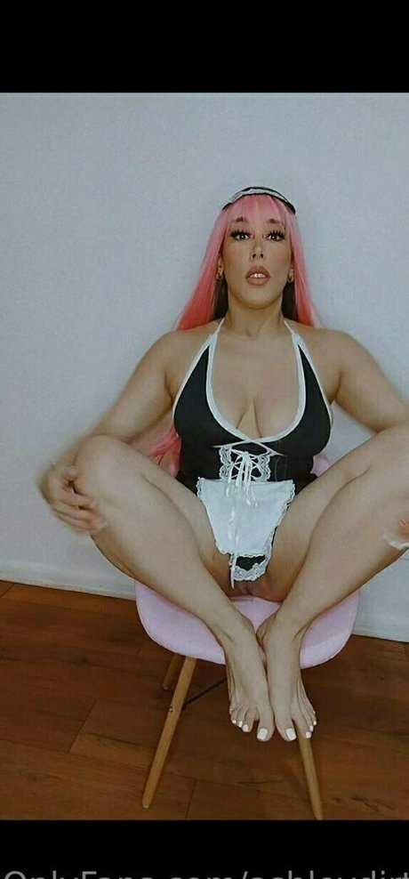 ビキニプリンセスオンリーファンズ ホット 写真