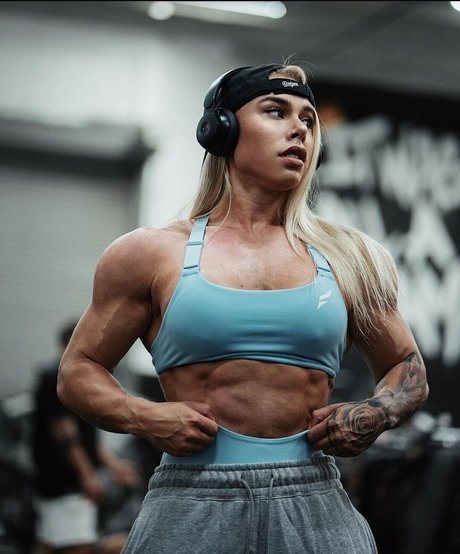 Samantha Jerring xxxスター 写真