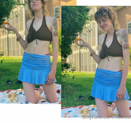 カウガール POV オンリーファンズ ホット裸 写真