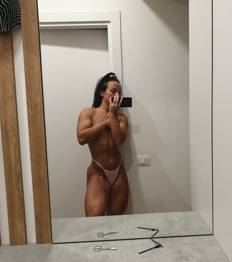 quadsqueeen 最高のモデル 画像