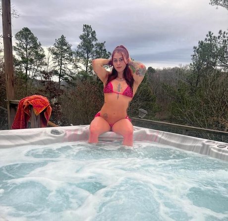 ぽっちゃりファックオンリーファンズ 無料セックス 写真