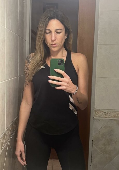 アマチュアブロンドオンリーファンズ アートヌード 写真