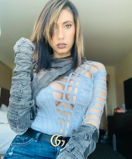 Cristina Valenzuela アダルトスター 写真