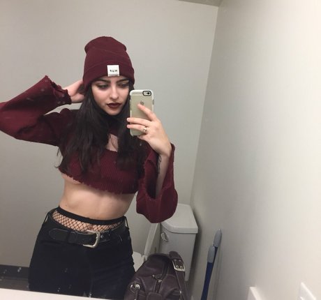 artbitch666 ポルノスター 無料 写真