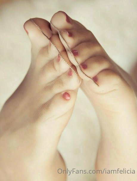 Lucyya 最高のモデル 写真