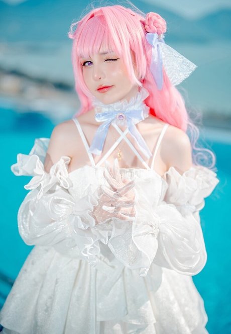 ドイツのアマチュアオンリーファンズ ホット裸 写真