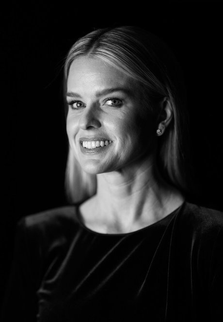 ワックスオンリーファン セクシーヌード 写真