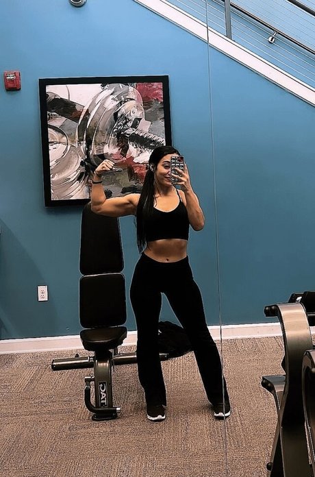 Roxanne Perez かわいいスター アーカイブ