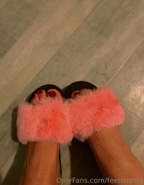 feetloretta 美しいポルノスター ギャラリー