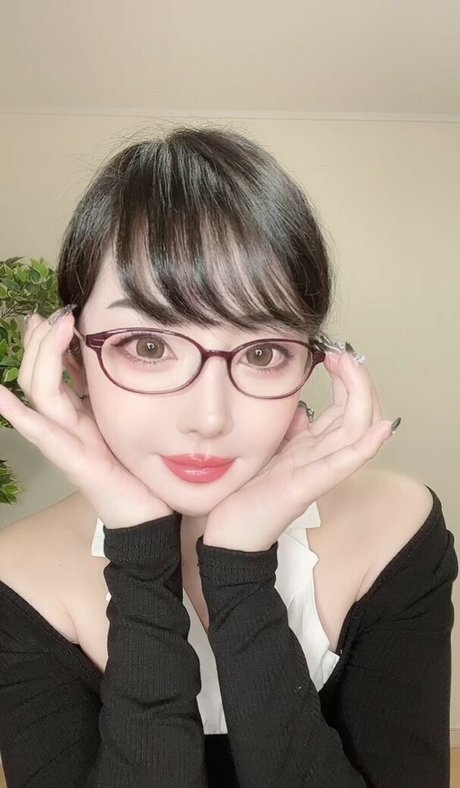 熟女 BBC オンリーファンズ セクシー裸 写真