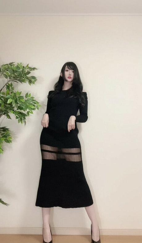 マッサージセラピストオンリーファンズ ヌード 画像