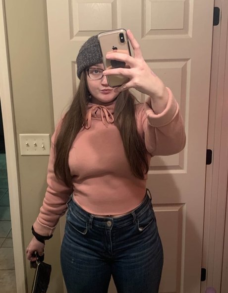 ニューハーフの乗馬オンリーファンズ アダルト 画像