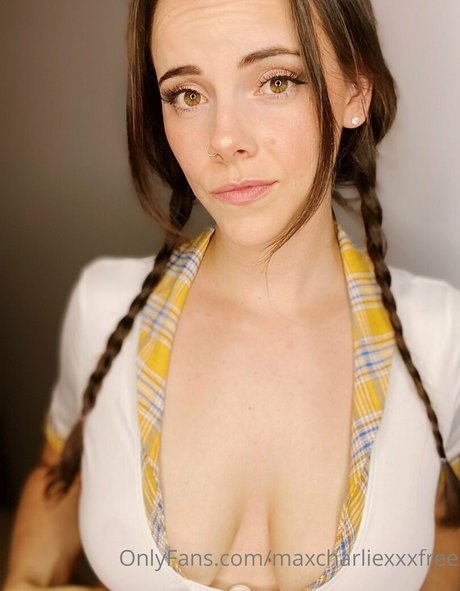 rileyroxfree セックスモデル 写真