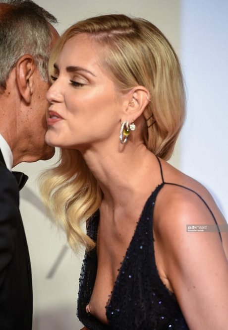 Chiara Ferragni 完璧なスター 画像