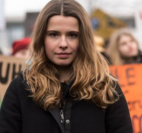 大学のアジア人オンリーファンズ ホット ギャラリー