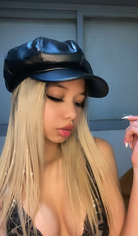 xsaraa free 最高のポルノスター 写真