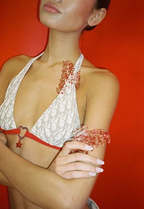 Bianca Finch 写真集