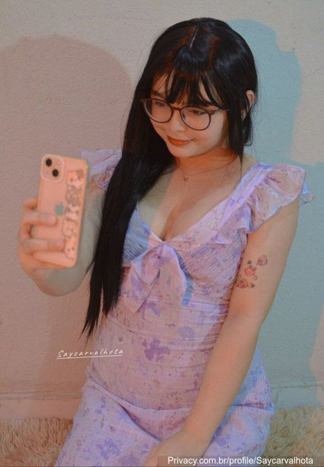 柔軟なオンリーファンズ ヌード 画像