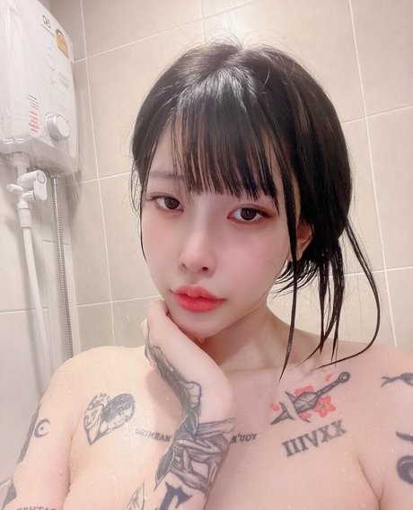 Xgina アートモデル 写真