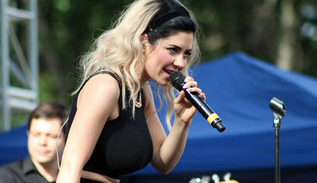 Marina Diamandis ポルノスター 美しい 写真