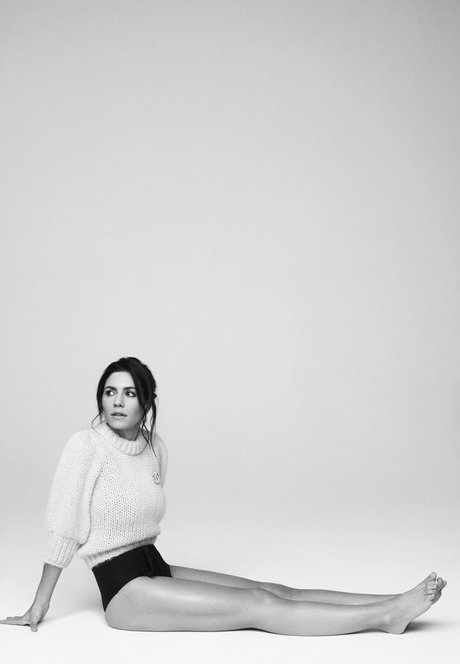 Marina Diamandis エロティックなスター ギャラリー