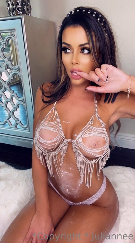 本物のオンリーファンズ 無料ポルノ 画像