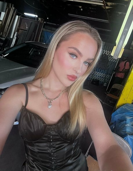 モデルファックオンリーファンズ 無料 写真