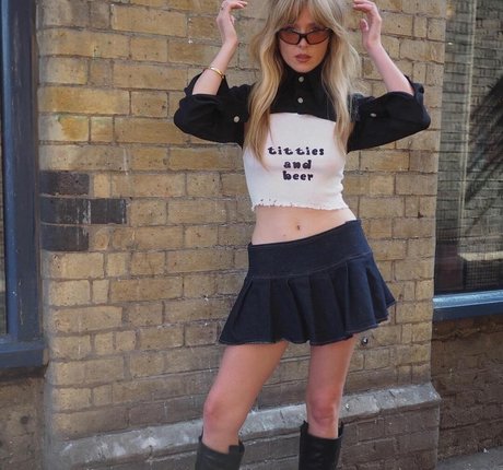 Diana Vickers ホットなスター 写真