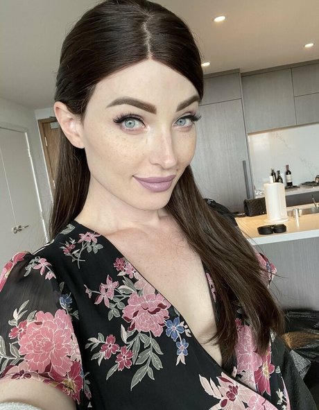 POV 熟女 オンリーファンズ HD 画像