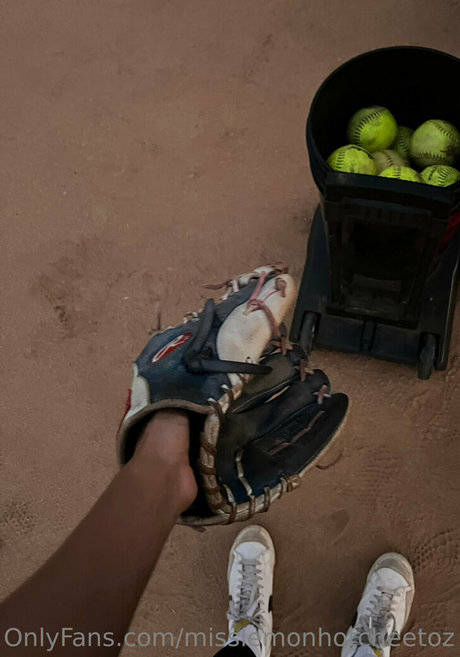 巨大ディルドオンリーファンズ ポルノ アーカイブ