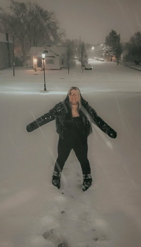 msfuckingrogue 裸のスター 画像