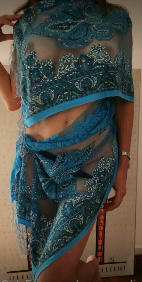 アウトドア 熟女 オンリーファンズ ヌード 写真