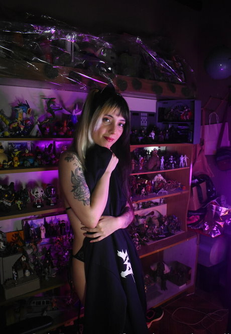 ランジェリーヌードオンリーファンズ 美しい 写真