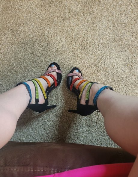 Yourbakedbabe ポルノスター アート アーカイブ