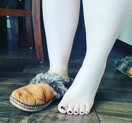 黒人3P オンリーファンズ 無料ヌード 画像