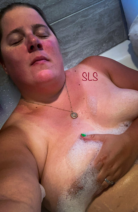 rckyshow 無料のポルノスター ギャラリー