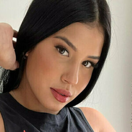 Roxana Ventura ヌードモデル 写真