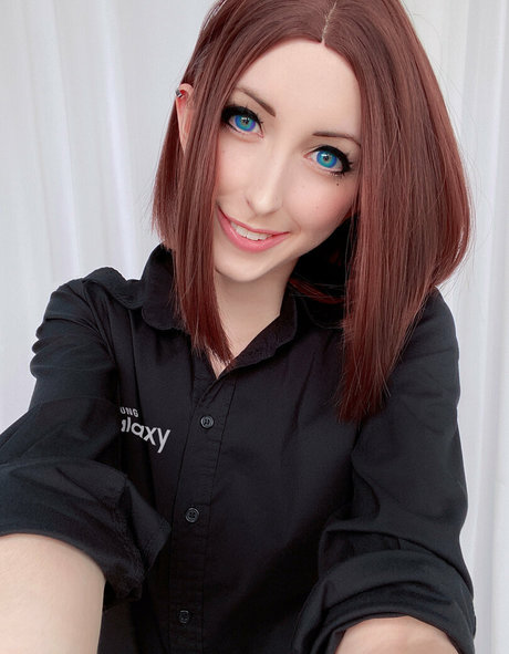 2人のオンリーファンズ 美しいヌード 写真