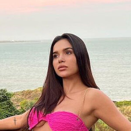 Gizelly Bicalho スター 裸 画像