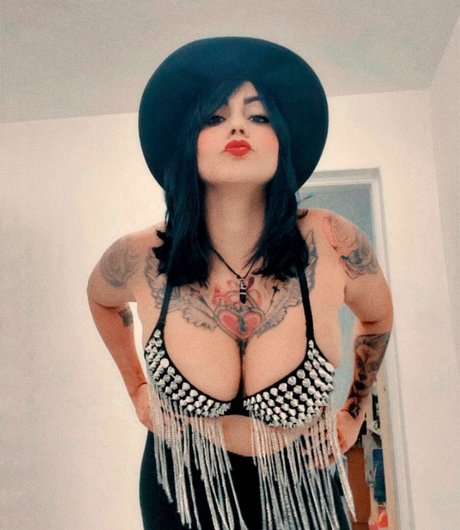 Deborah Milano ポルノスター セクシー 写真