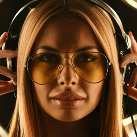 DJane Milana ヌード女優 写真